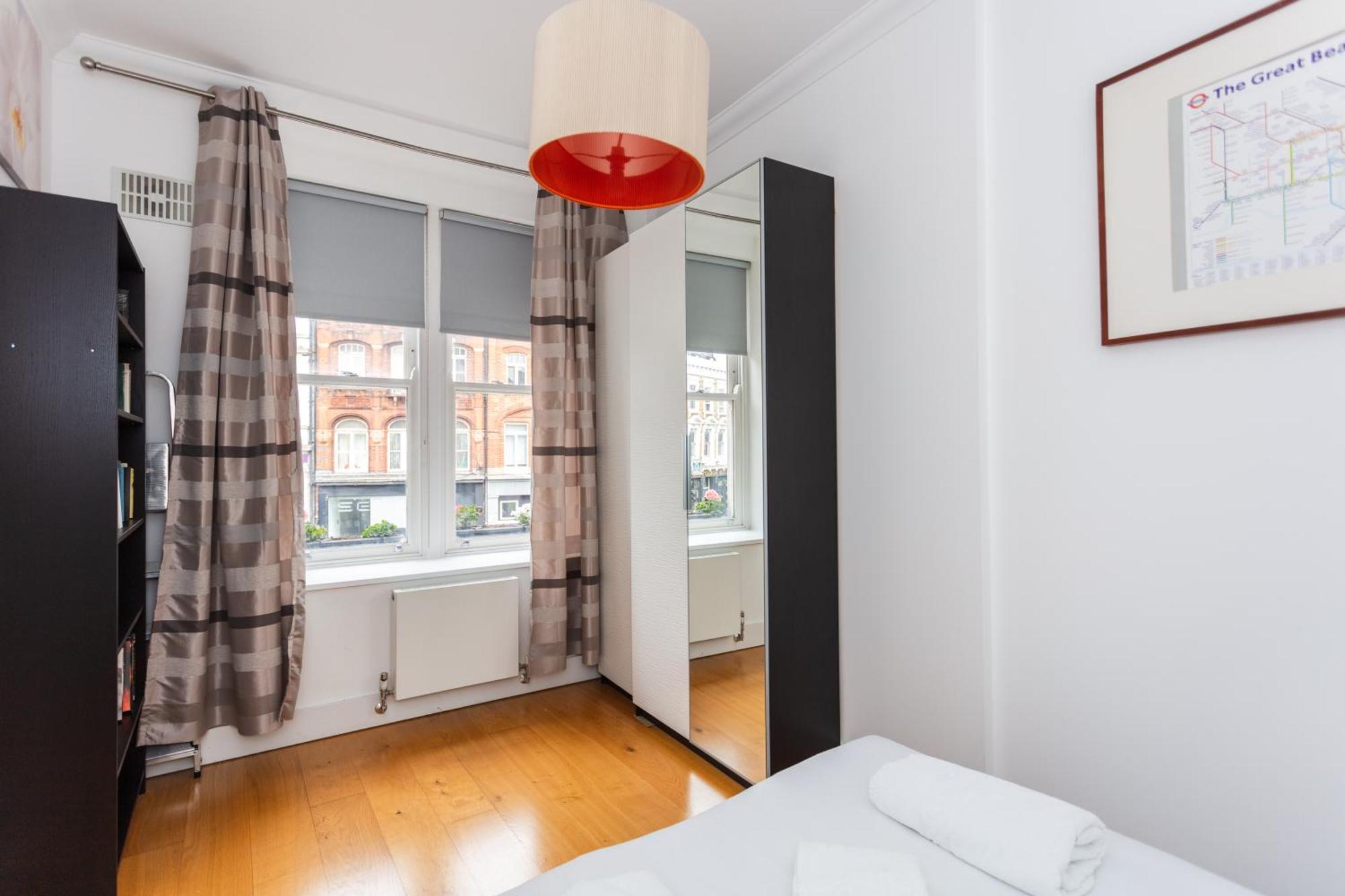 Homely 1 Bedroom Apartment In The Heart Of Vibrant Camden Лондон Экстерьер фото